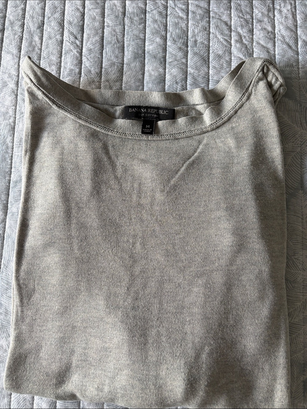Banana Republic Light Gray Scoop Neck Sweater